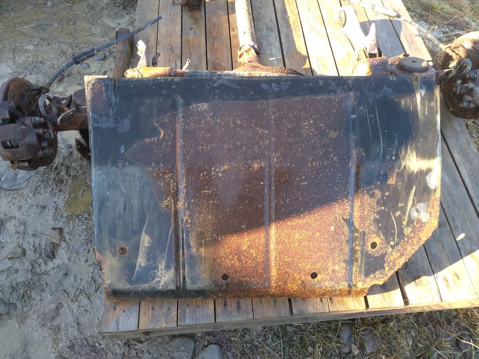 Jeep zj 4.0 silnik skrzynia most dyfer osłona baku reduktor xj części