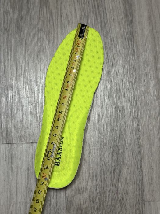 Дитячі  кросівки