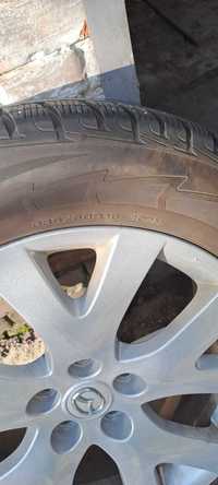 Зимние шины Goodyear на фирменных дисках Мазда СХ-7,размер 235/60/18.