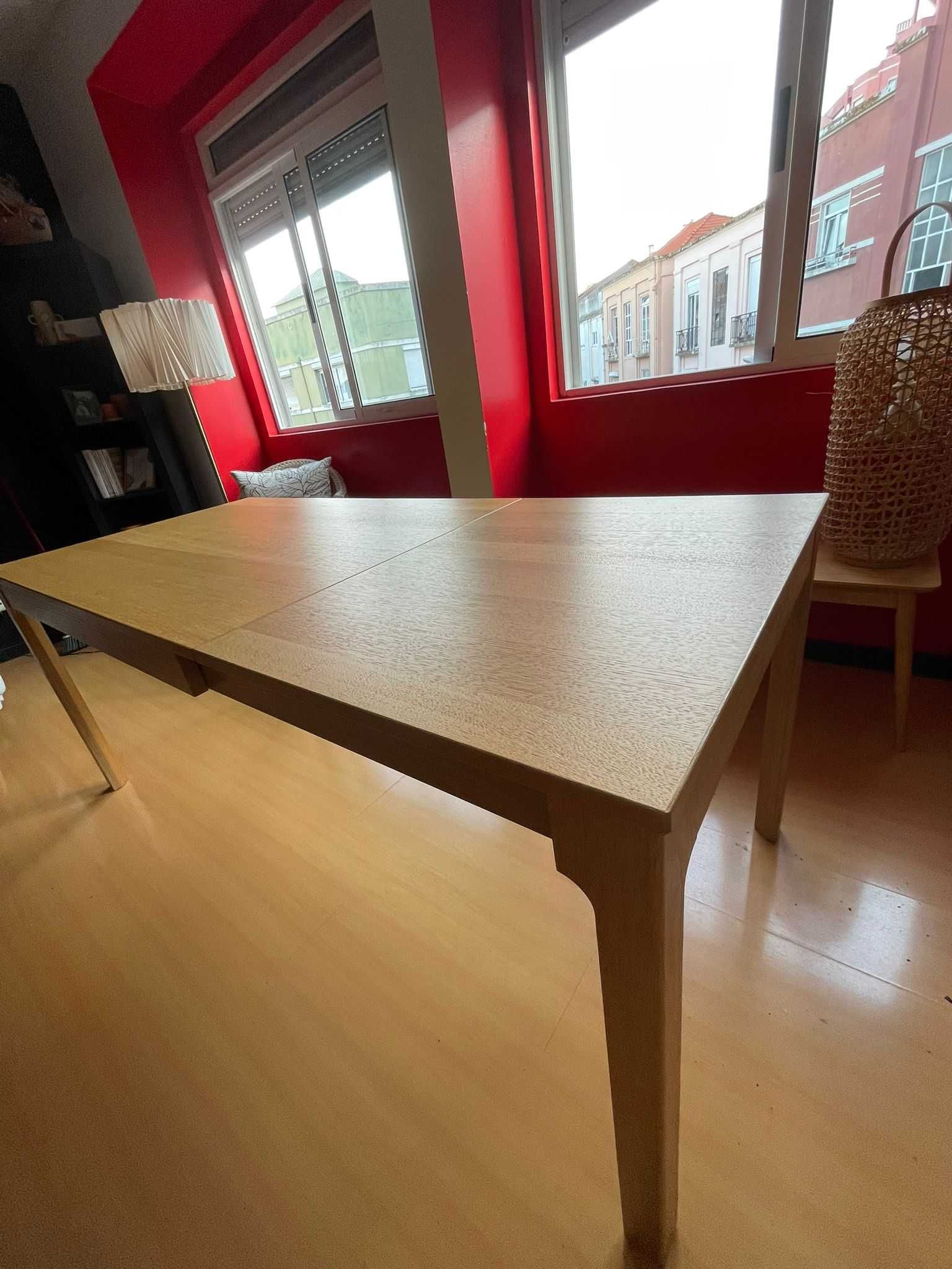 EKEDALEN, Mesa extensível (120/180cm)