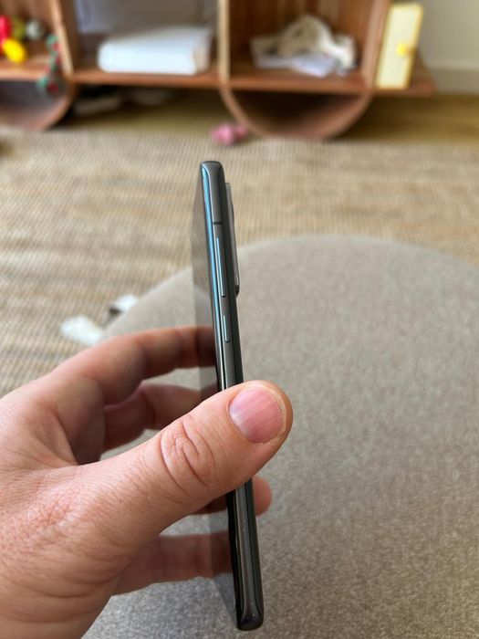 Xiaomi 12 - 8+4RAM  256GB