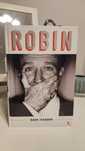 Robin Dave Itzkoff