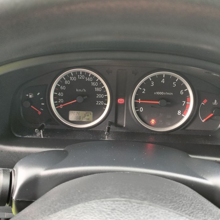 Sprzedam Nissana Almerę