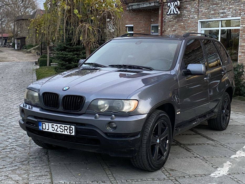 Продам срочно BMW х5 в отличном состояние 3.0 дизель