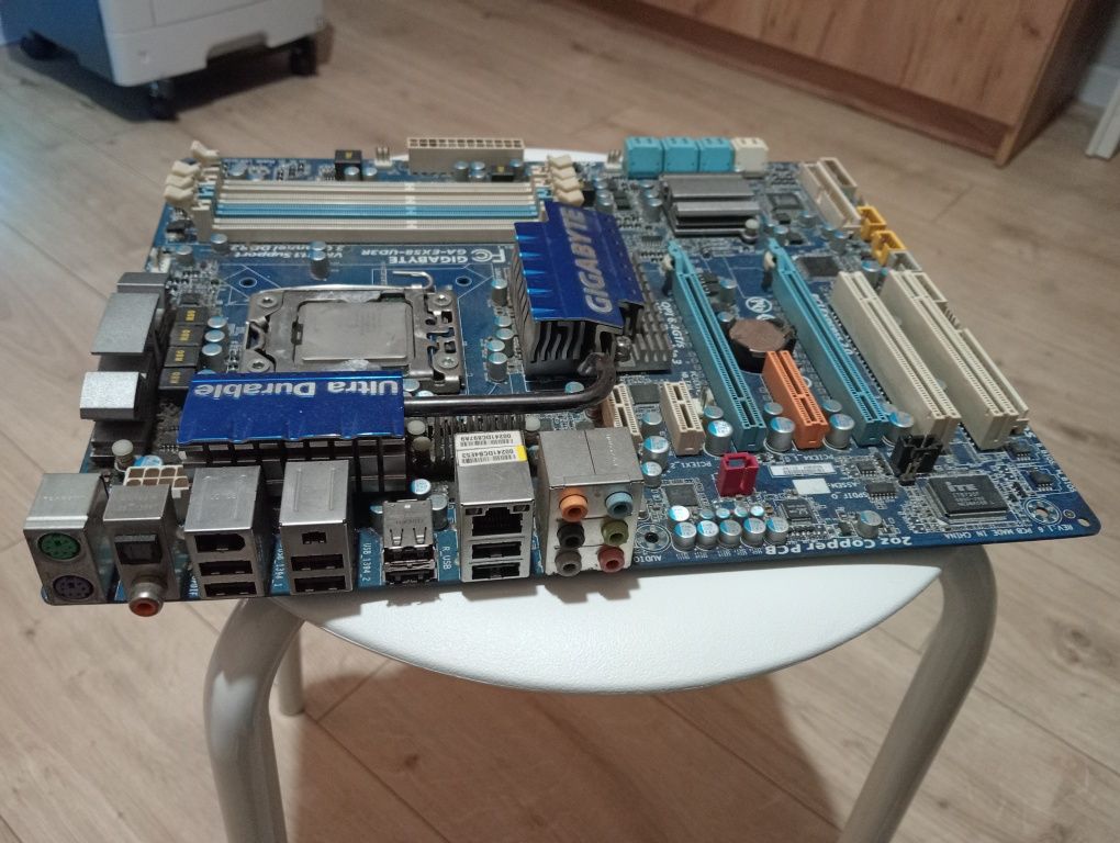 Płyta główna Gigabyte ex 58