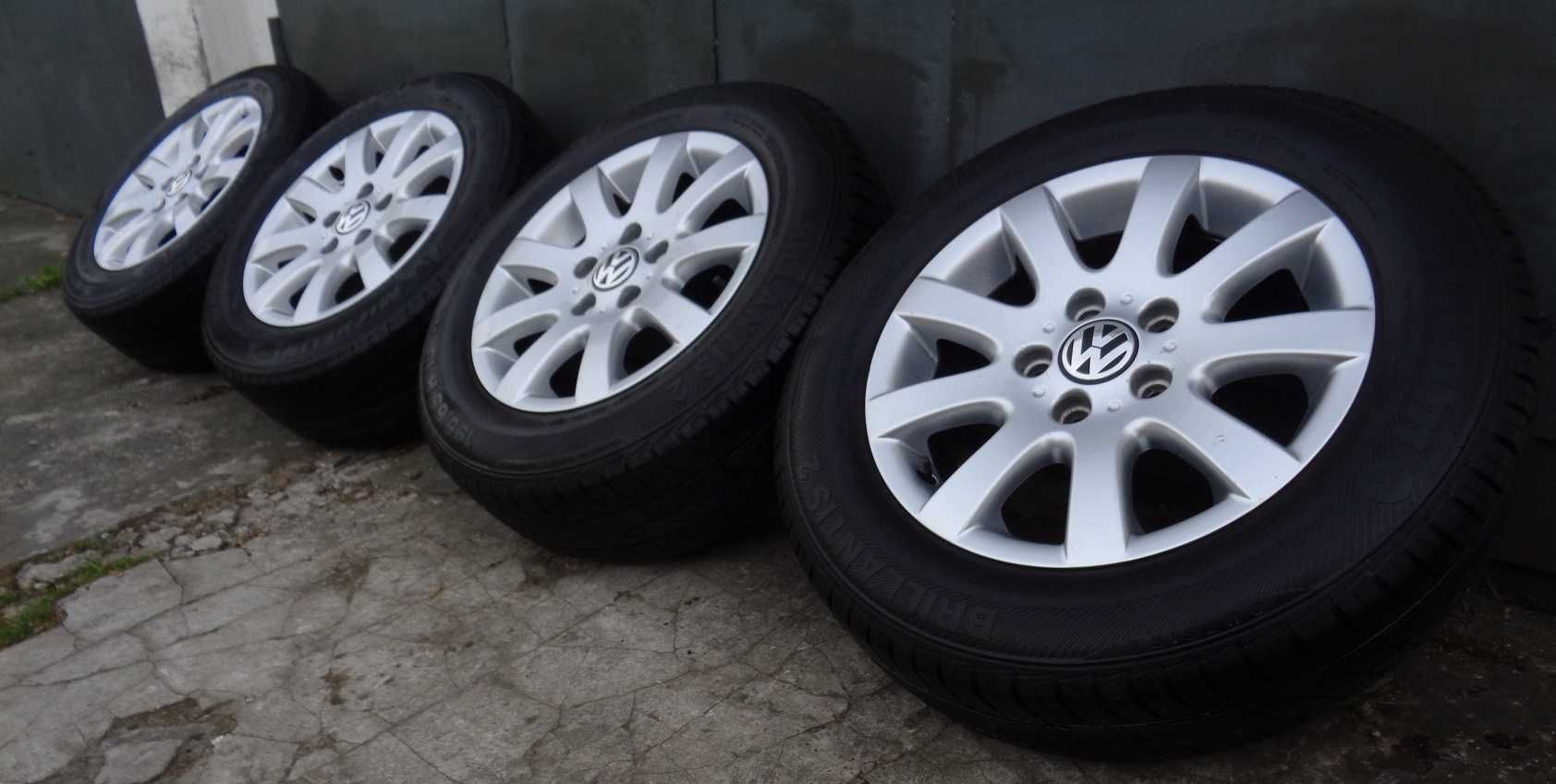 Oryginalne alufelgi VW 15 cali 5x112 Golf, Touran, Seat, Skoda + opony