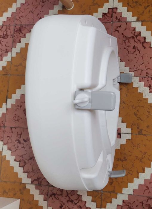 Cadeira Elevatória ou Alteador de Sanita APEX 12cm