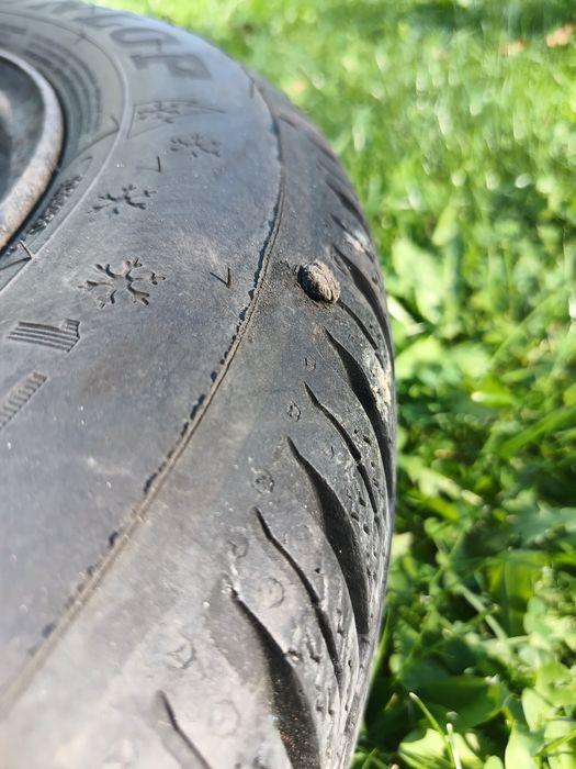 Komplet 4x opona zimowa Dunlop Winter response 2 175/65R14 82T + felgi