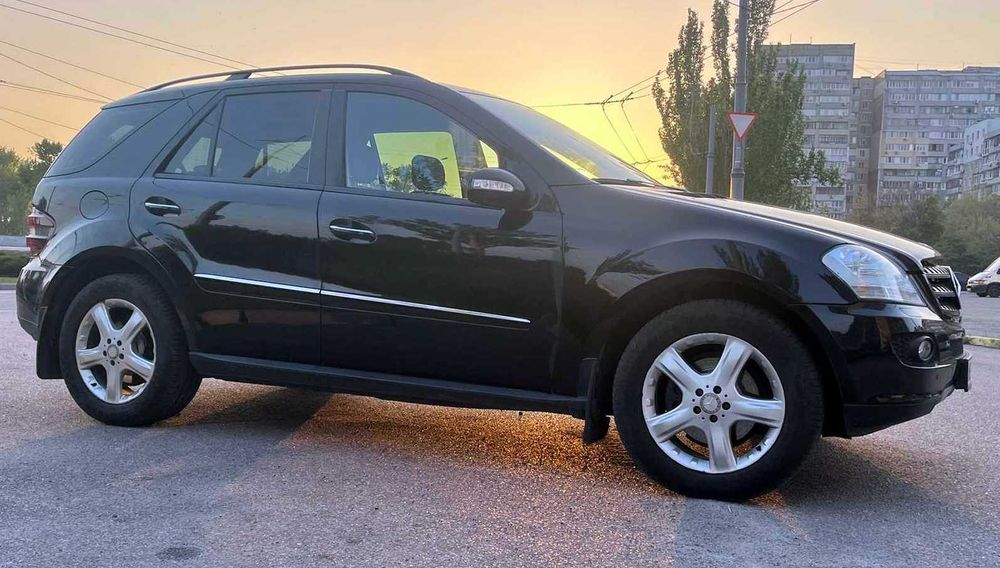 Mercedes ML280CDI обмін на КВАРТИРУ чи ДІМ  в Дніпрі з моєю доплатою