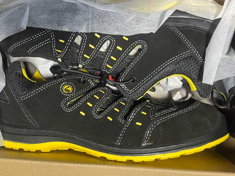 Nowe buty robocze 45