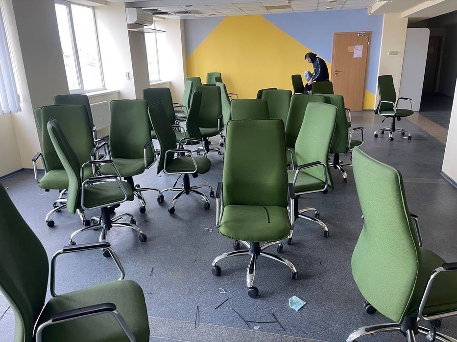 столи письмові лофт компʼютерні