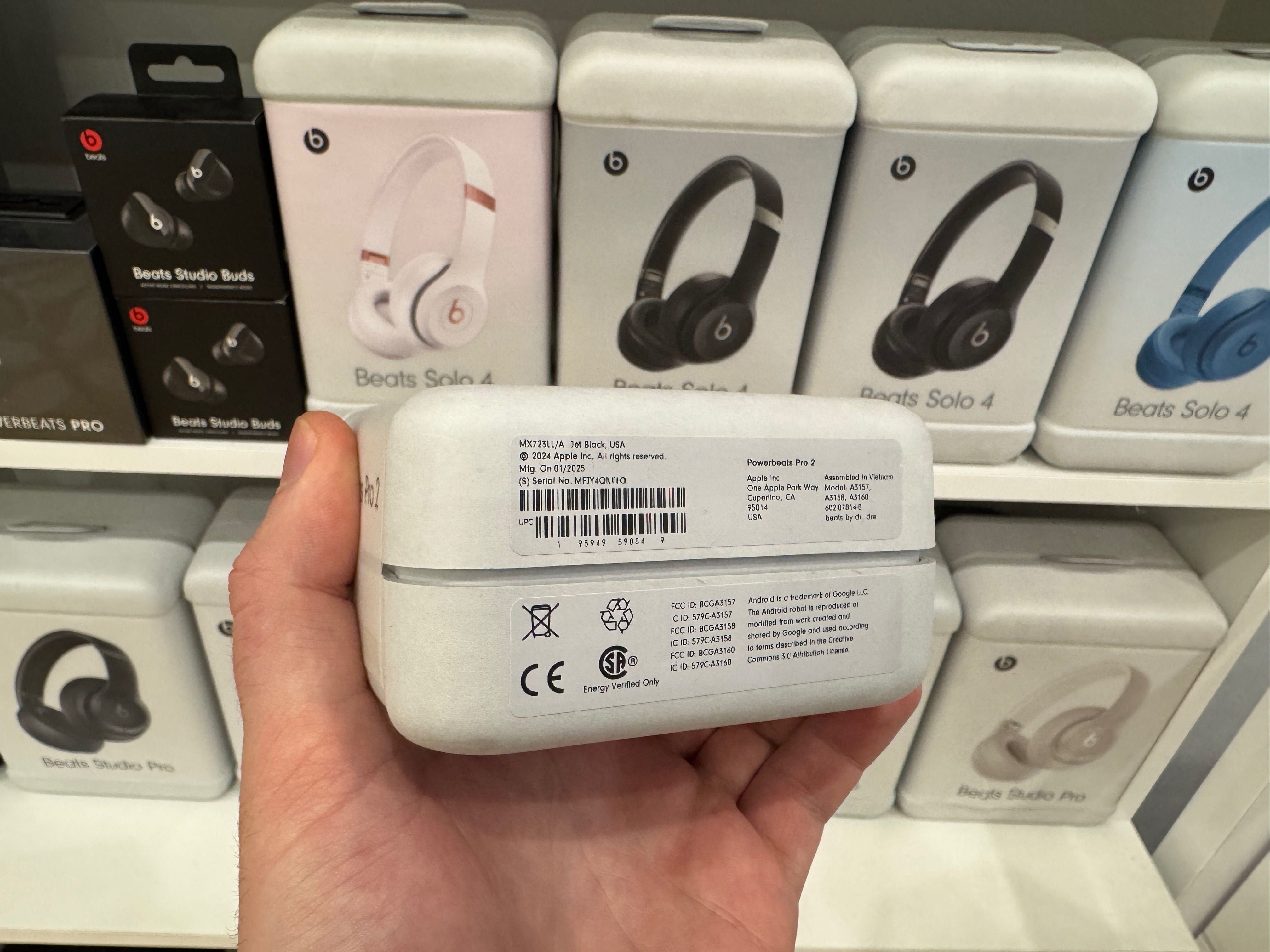 Найкраща ціна Beats Powerbeats Pro 2 Jet Black MX723 MX733 MX743
