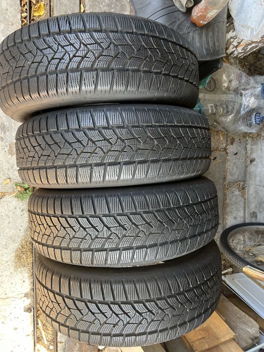 Резина зимова 225 65 r17 dunlop