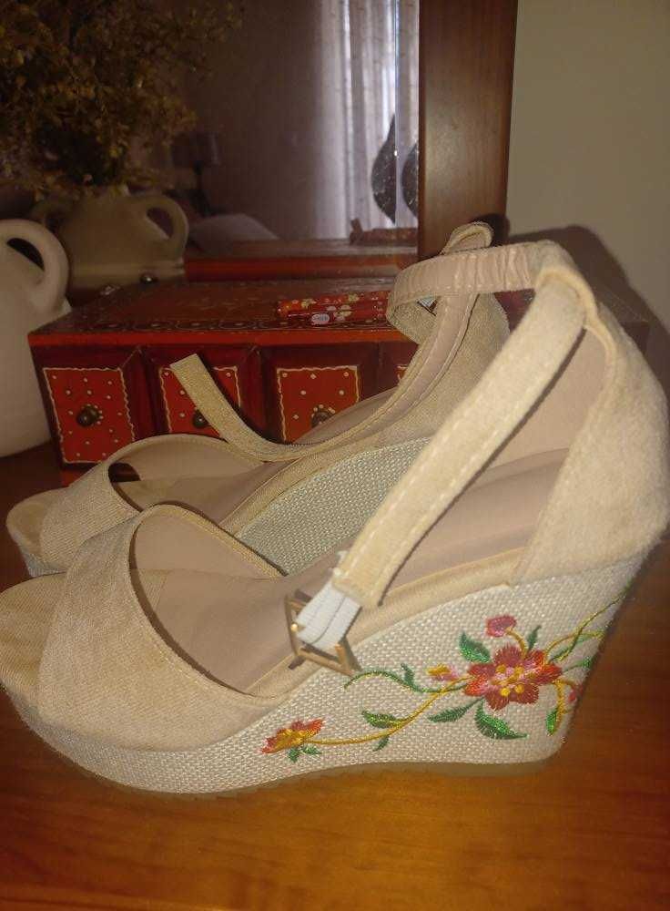 Sandalias de cunha