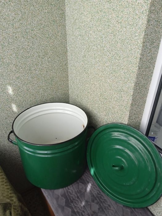 Каструля емальована 40 літрів