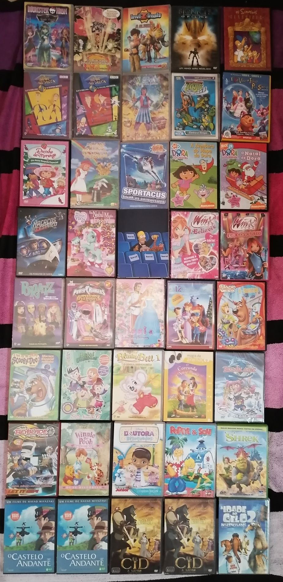 Lote 250 DVD's originais animação (LOTE 38)