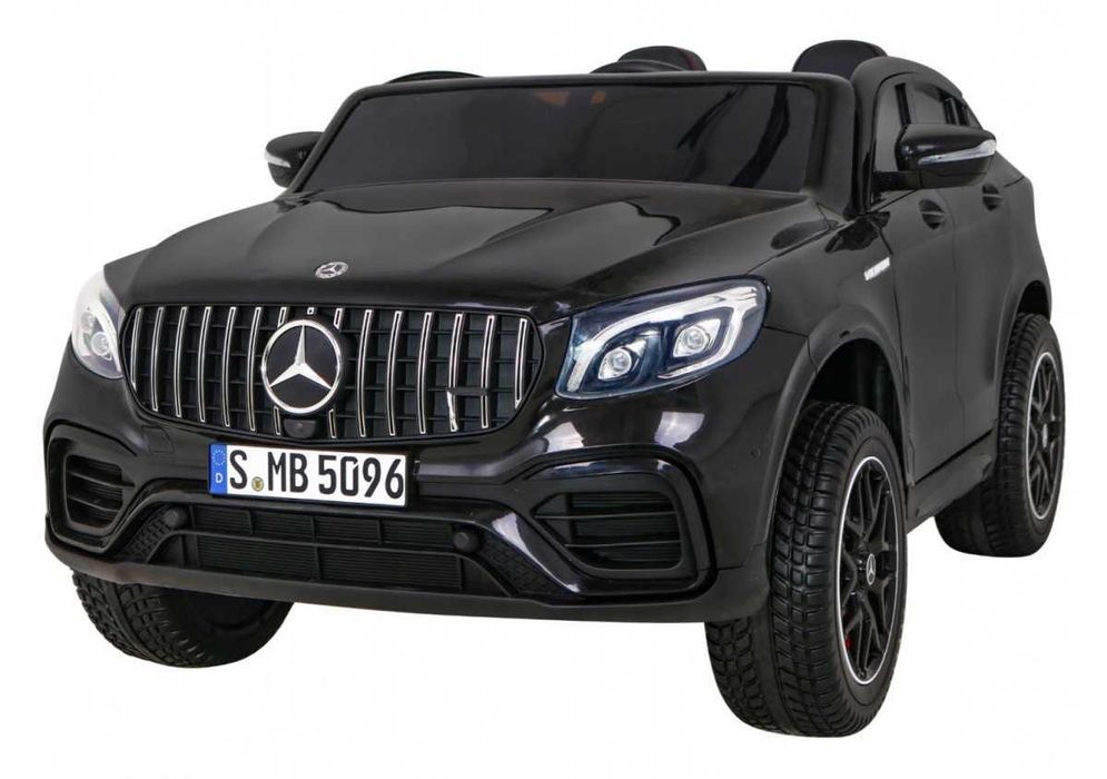 Auto licencja Mercedes GLC 63S dla 2 dzieci Czarny, Napęd 4x4 do 35kg