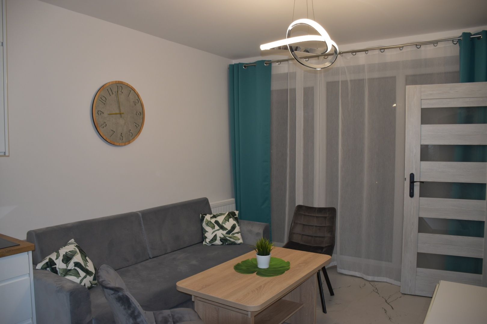 Apartament AMD Jastrzębia Góra  200 od morza-święta, majówka, wakacje