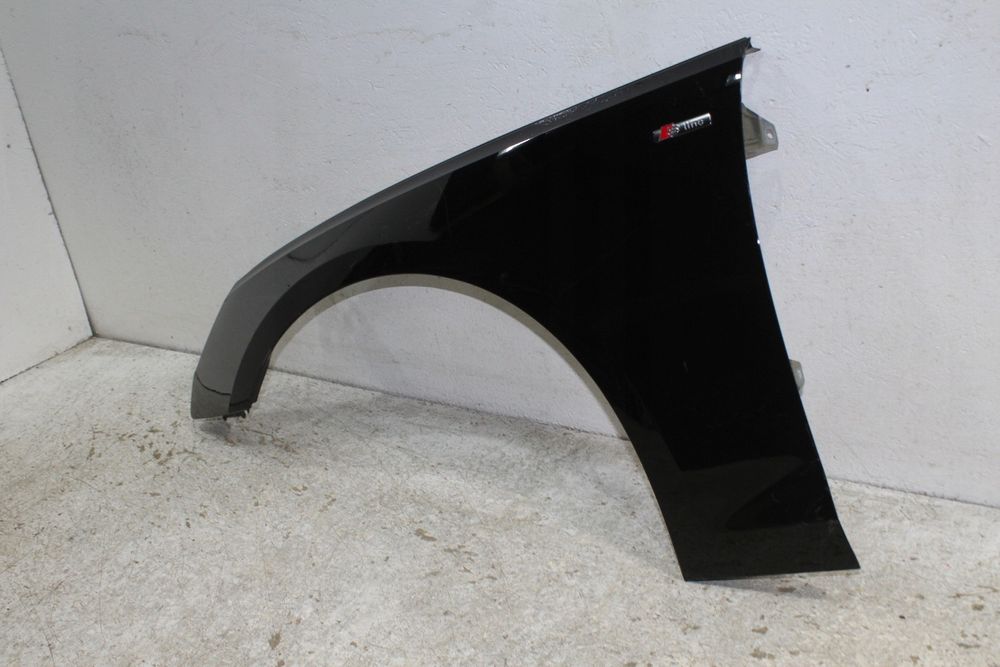 Audi A4 B9 8W0 lift błotnik lewy przód przedni