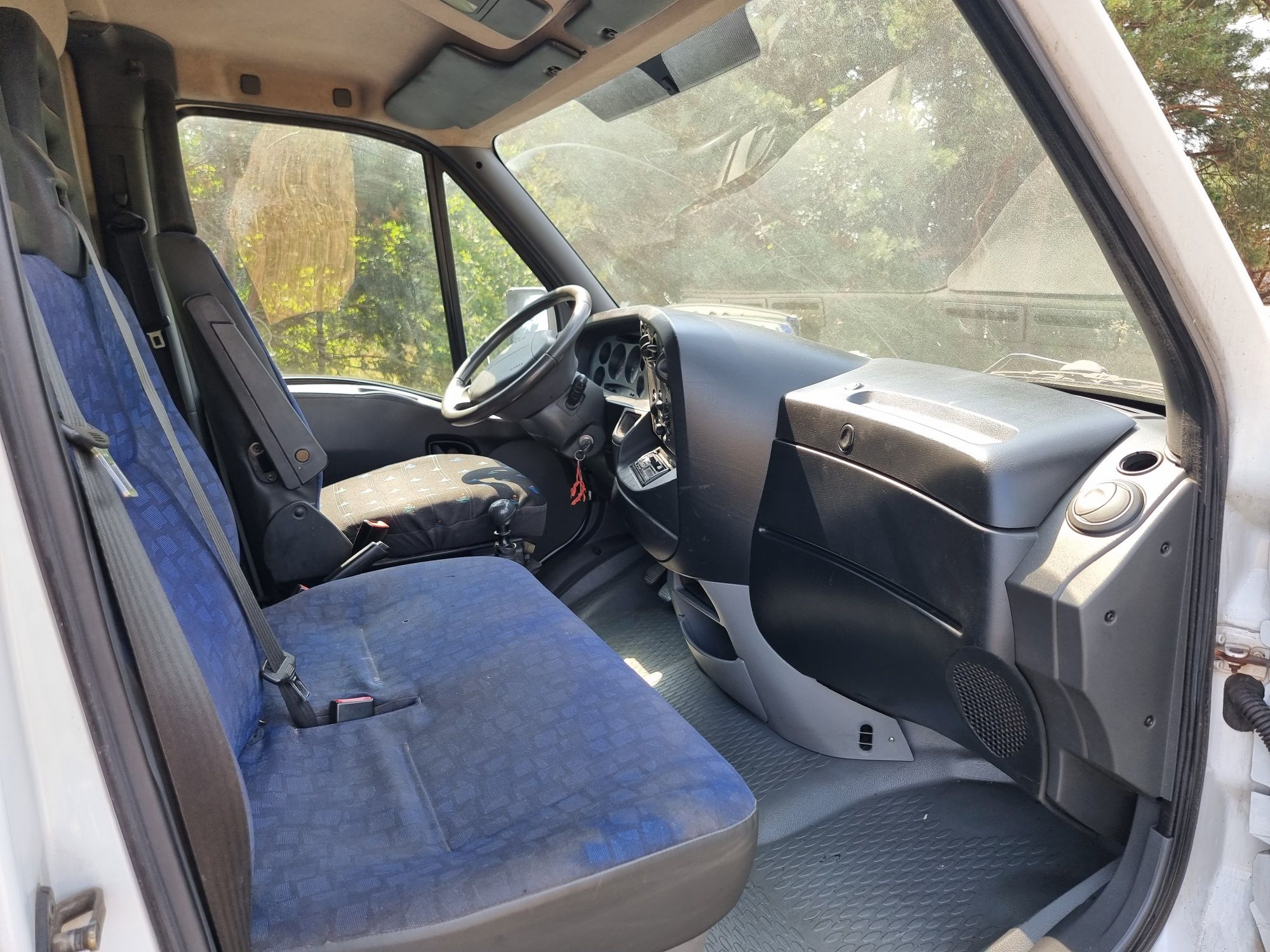 Iveco Daily C13 dmc 3,5 sprawny winda 750kg gotowy do biznesu