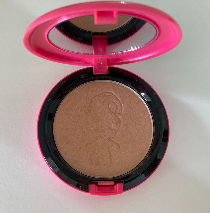 Iluminador Beauty Powder MAC Good Luck Trolls
