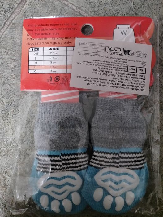 Носочки для животных