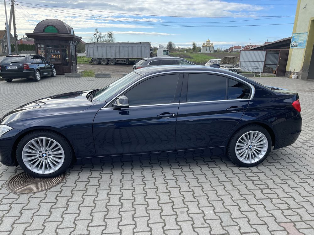 BMW 328disel  F30 Luxery