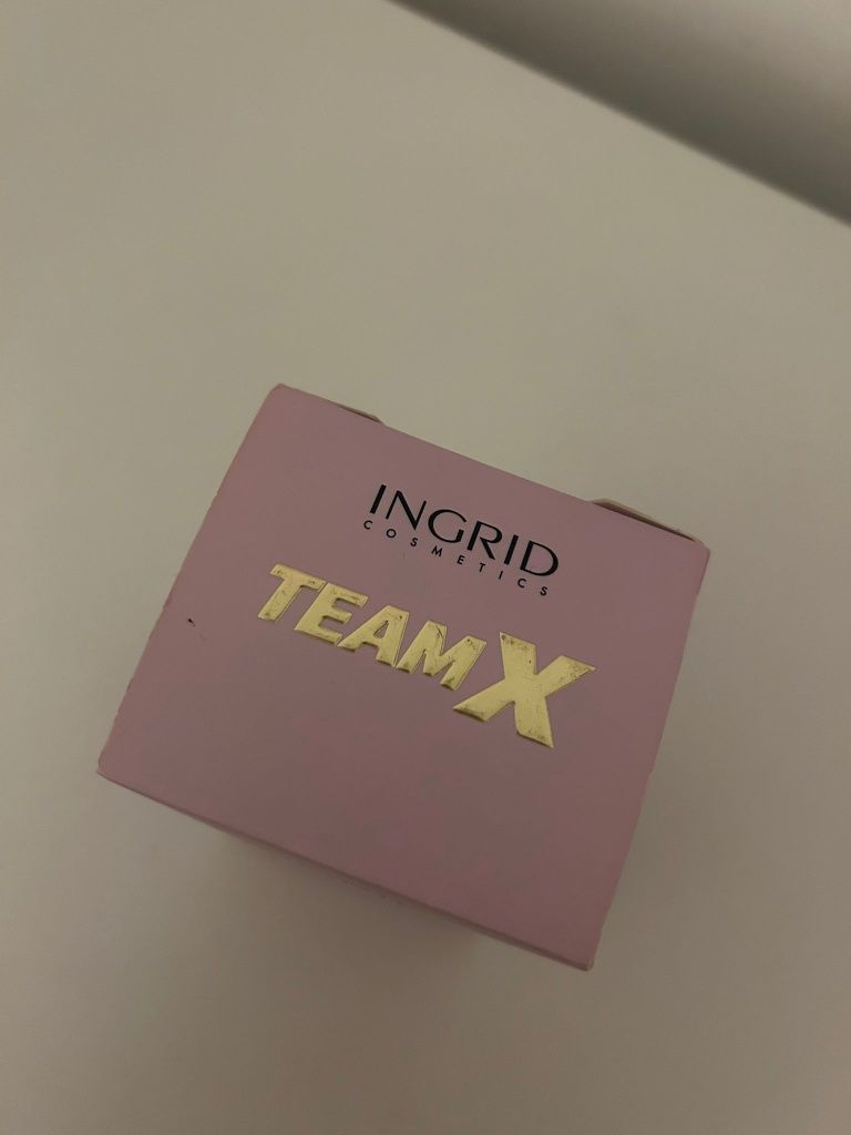 Team X Patrycja Mołczanow perfumy .
