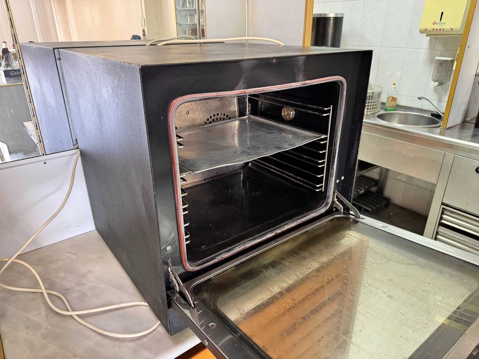 Forno elétrico UNOX profissional - ventilado