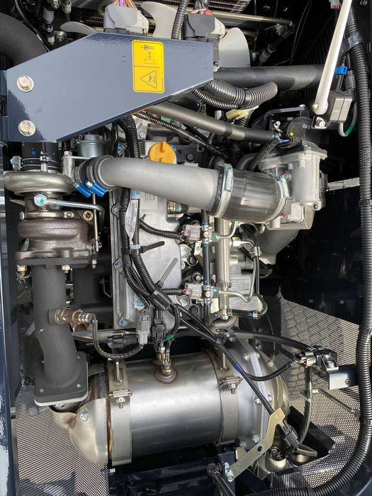 Kosiarka ISEKI SF 237 Idealna do pielęgnacji dużych terenów zielonych