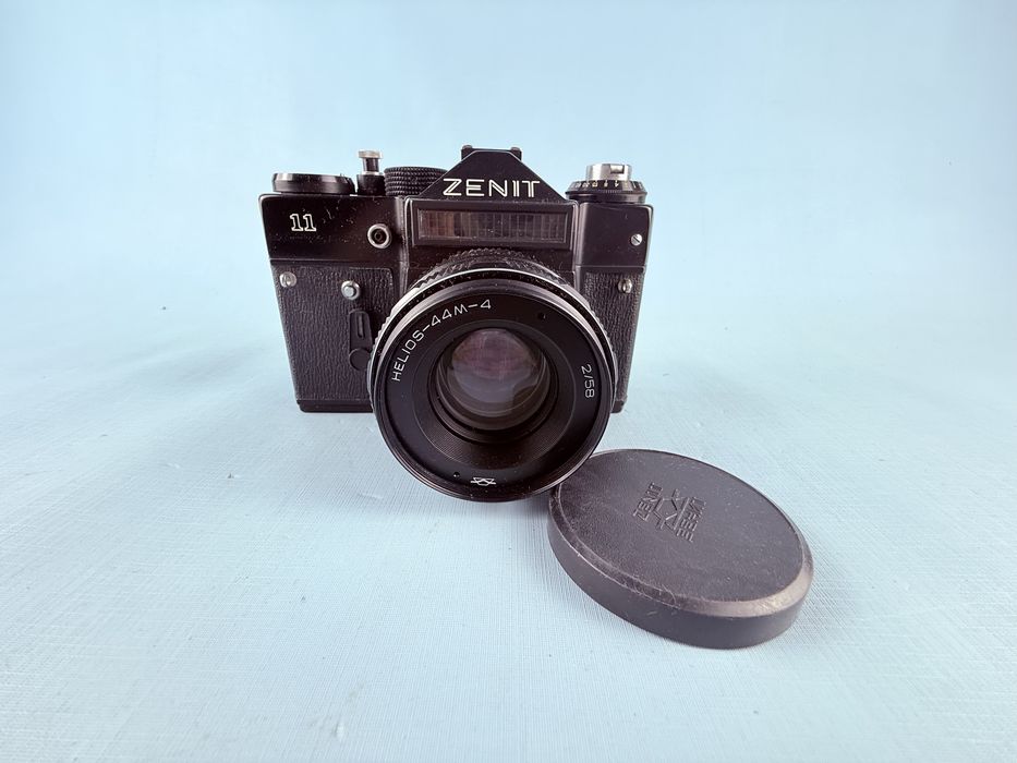 Aparat analogowy Zenit 11 obiektyw helios 44M-4