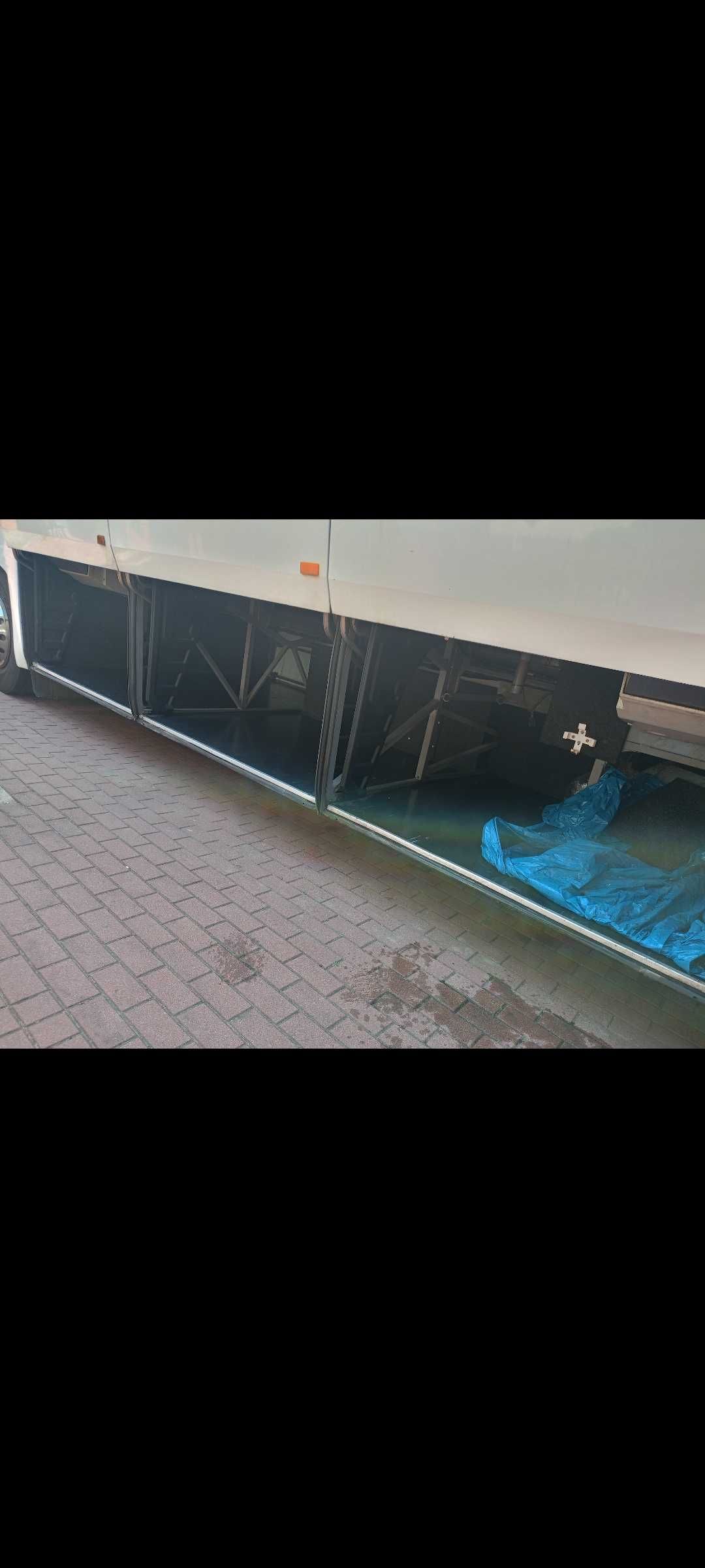 Sprzedam Renault Iliade SFR 2002r 54+14 manual 6 biegów