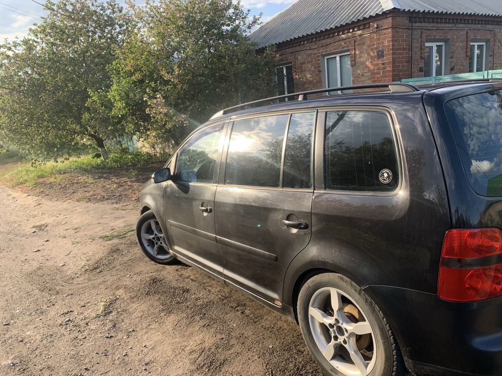 Volkswagen touran 2.0 tdi