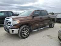 TOYOTA TUNDRA Crewmax SR5 2017