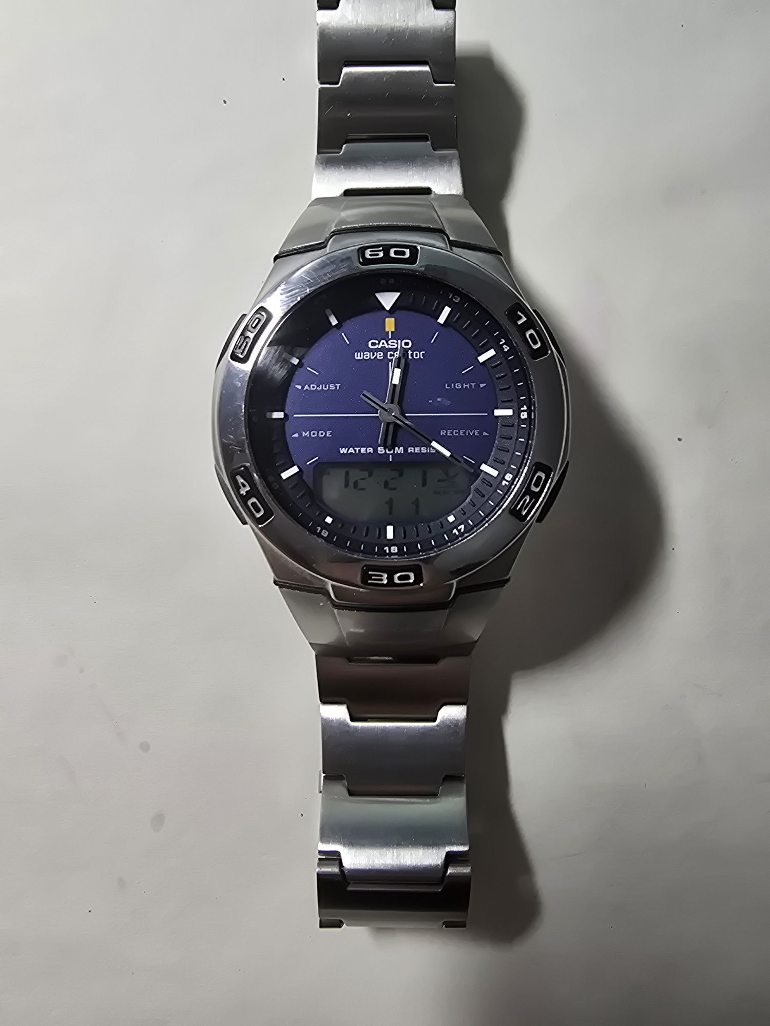 Zegarek Casio WAVE Ceptor WVA-105H
