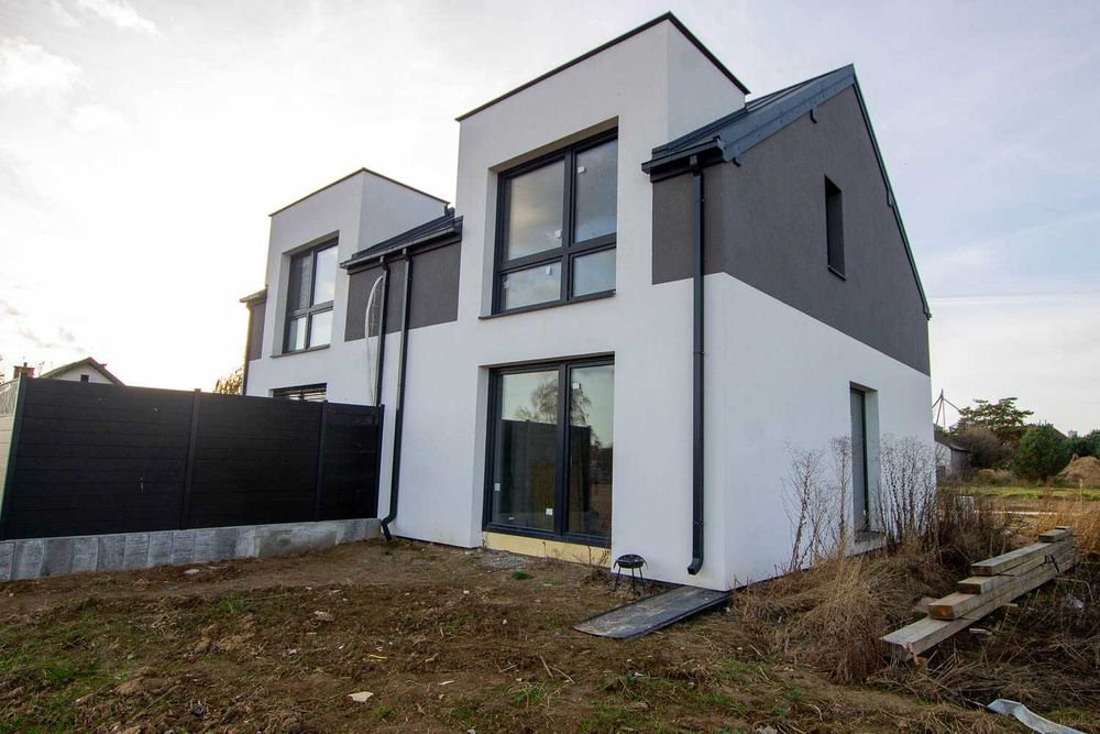 Nowoczesny dom typu bliźniak Wólka Panieńska