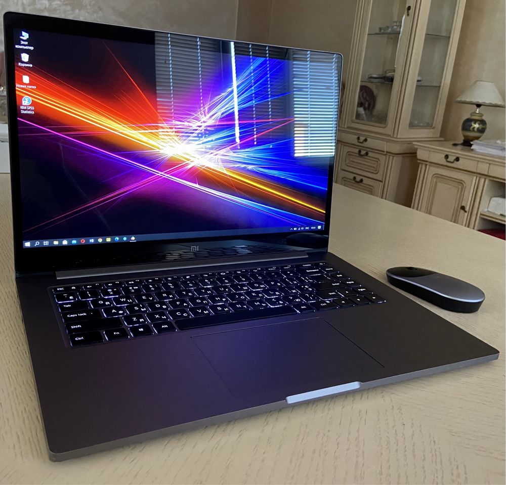 Ноутбук Xiaomi Mi Notebook Pro 15.6" i7 + мишка