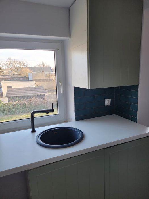 Mieszkanie 2 pokoje w domu jednorodzinnym po remoncie .