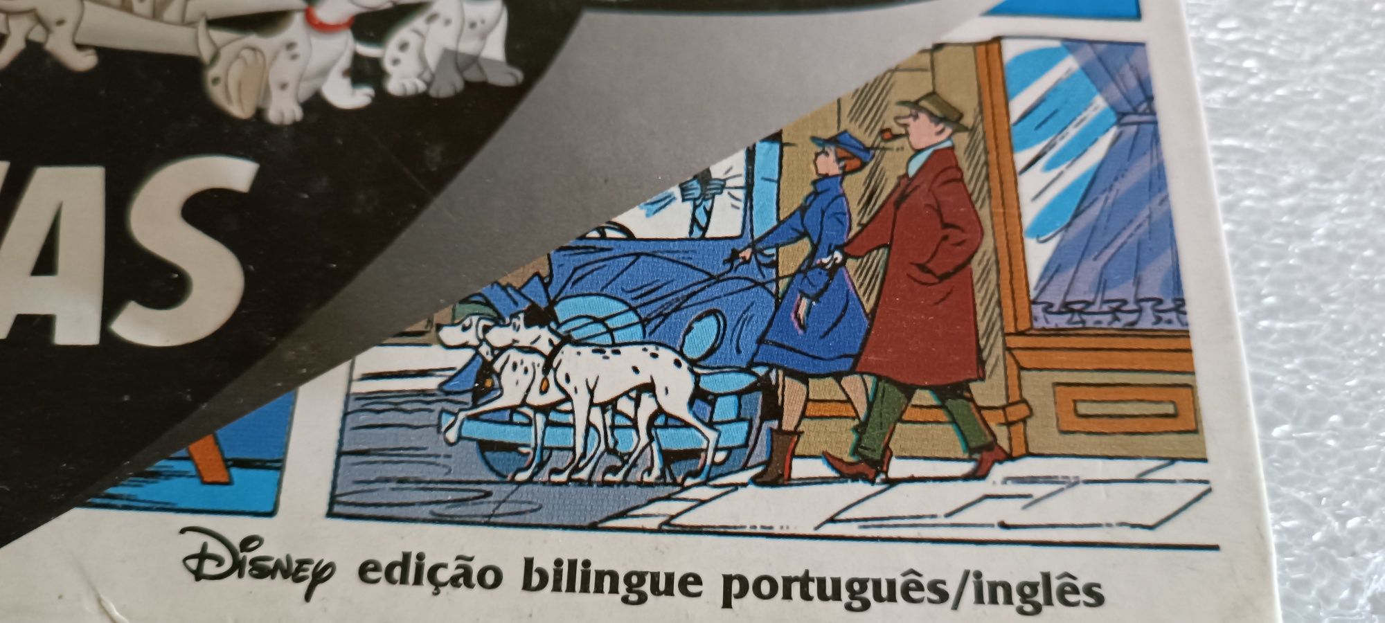 Livro antigo Walt Disney para crianças aprender o inglês