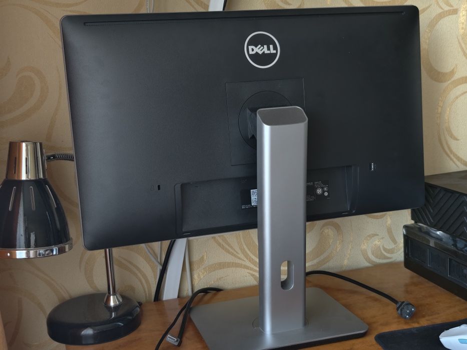 Монітор Dell P2415Q AH-IPS 4K