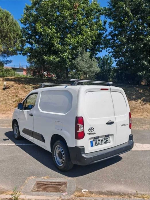 Toyota Proace city