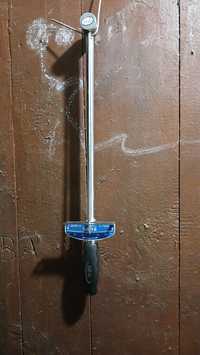 Ключ динамометрический стрелочный 0-300 Нм 1/2 SATRA