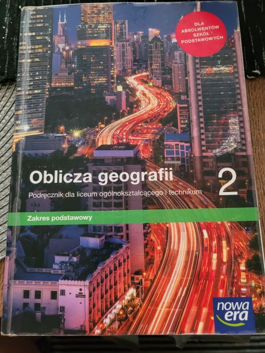 Podręcznik oblicza geografii 2
