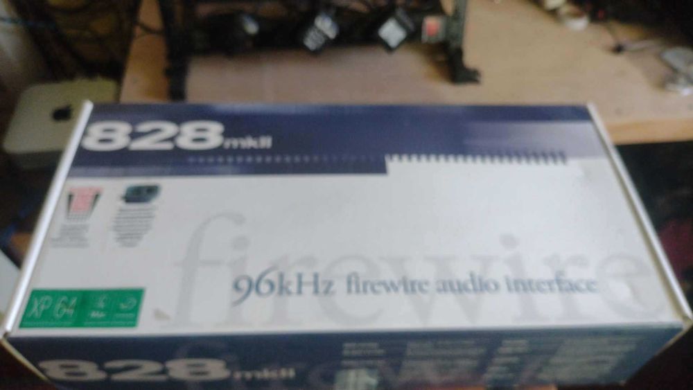 Аудио интерфейс звуковая карта MOTU 828 MKII