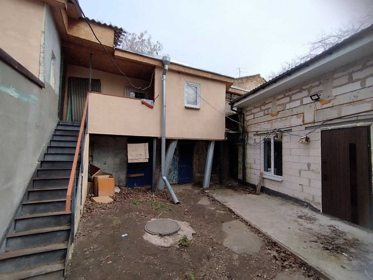 Продам 2-х ком. квартиру возле Староконного рынка. 356 кв.м. за метр!
