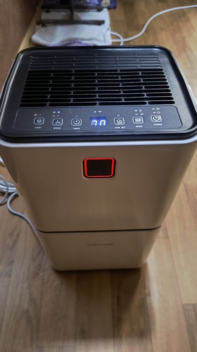 Продам осушувач повітря WetAir WAD-F12L б/в