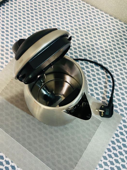 Електричний чайник WMF 1.7 л