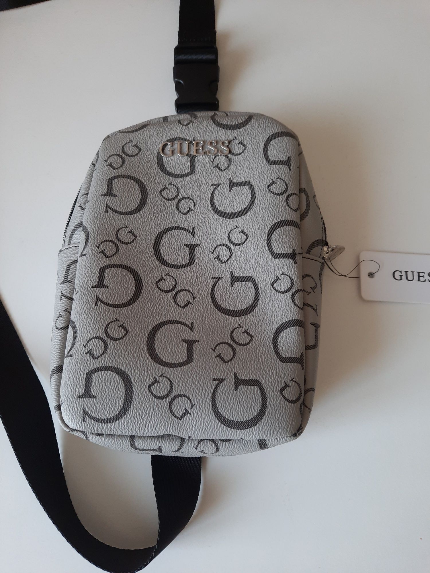 Сумка   кроссбоди GUESS