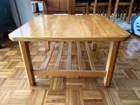 Mesa em madeira maciça de pinho 19 €