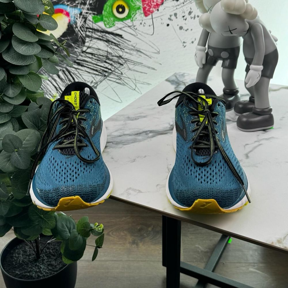 Кросівки Brooks Ghost 44 розмір 488